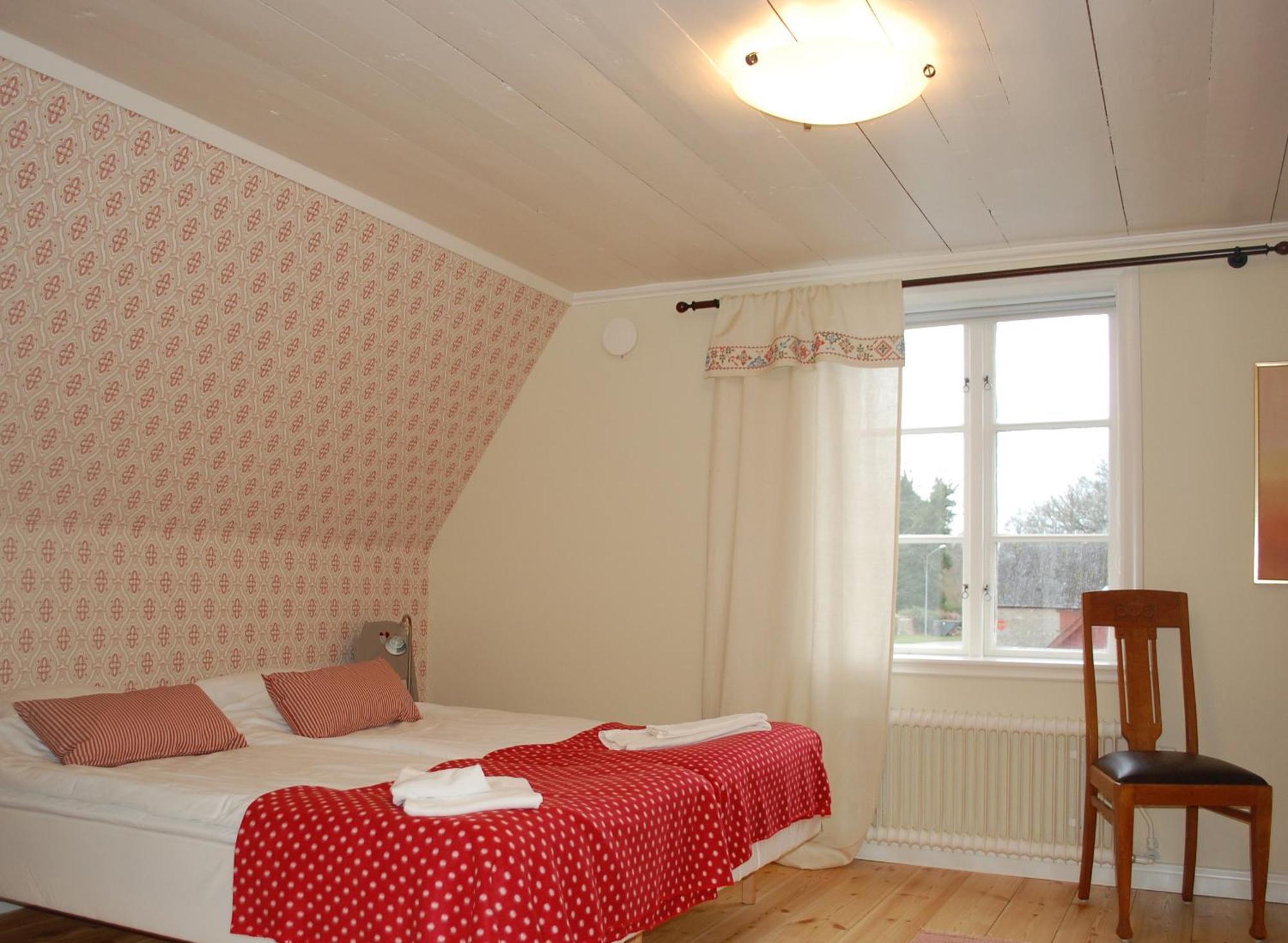 Allégården Kastlösa Hotell Kültér fotó